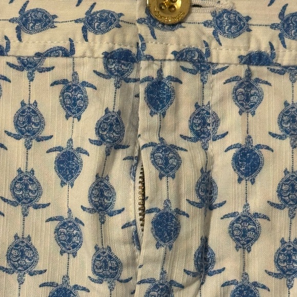 Lilly Pulitzer Nicki Sea turtle skort.  Never worn.  Size 12. - Picture 3 of 3